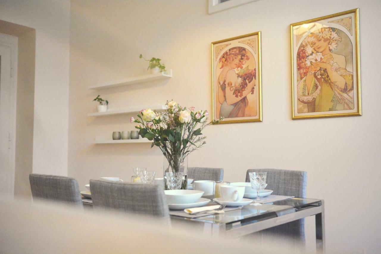 Apartment In The Heart Of Prága Kültér fotó