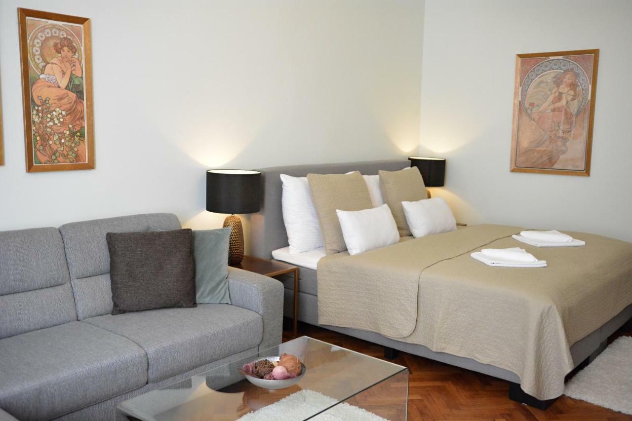 Apartment In The Heart Of Prága Kültér fotó