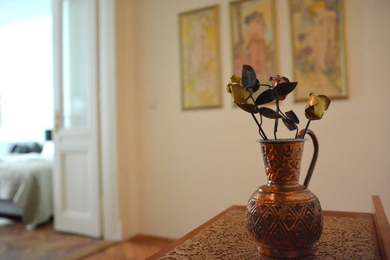 Apartment In The Heart Of Prága Kültér fotó