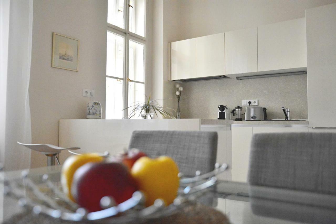 Apartment In The Heart Of Prága Kültér fotó