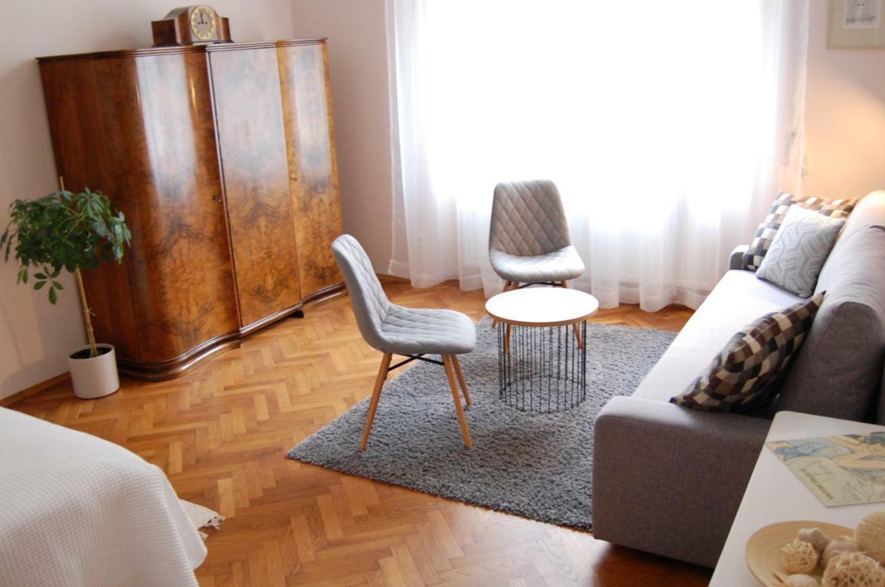 Apartment In The Heart Of Prága Kültér fotó